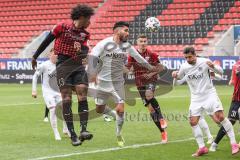 3. Liga - Fußball - FC Ingolstadt 04 - SV Meppen - Francisco Da Silva Caiuby (13, FCI) gegen Amin Hassan (7  Meppen) Schlußphase Stefan Kutschke (30, FCI)