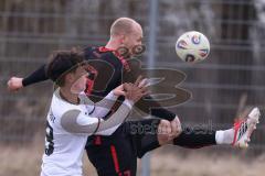 Freundschaftsspiel - Saison 2025/26 - FC Ingolstadt  II - ASV Neumarkt - Damian Coric (Nr.28 - FC Ingolstadt II) - Jonas Marx schwarz Neumarkt  - Foto: Meyer Jürgen