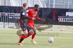 A - Junioren Bundesliga Süd/Südwest -  Saison 2021/2022 - FC Ingolstadt 04 - Eintracht Frankfurt - Madougou Ibrahim (#9 FCI) - Foto: Meyer Jürgen