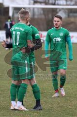 Testspiel - SV Manching - TSV Pöttmes - Rainer Meisinger (#19 Manching) erzielt den 2:2 Ausgleichstreffer - jubel - Thomas Schreiner (#11 Manching) - Foto: Jürgen Meyer