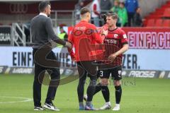 3.Liga - Saison 2022/2023 - FC Ingolstadt 04 -  - SV Waldhof-Mannheim - Das Spiel ist aus - Jubel -  Sportdirektor Malte  Metzelder (FCI) - Denis Linsenmayer (Nr.23 - FCI) - - Foto: Meyer Jürgen