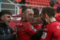 3. Fußball-Liga - Saison 2020/2021 - FC Ingolstadt 04 - FC Viktoria Köln - Der 2:1 Siegtreffer durch Ganiggia Ginola Elva (#14,FCI)  - jubel  - Fatih Kaya (#9,FCI)  - Foto: Meyer Jürgen