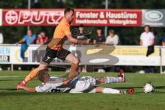 Toto-Pokal; SV Hutthurm - FC Ingolstadt 04; Zweikampf Kampf um den Ball Jannik Mause (7, FCI) Johannes Krückl (23 SVH)