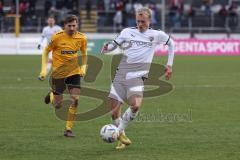 3. Liga; SpVgg Bayreuth - FC Ingolstadt 04; Tobias Bech (11, FCI) Nollenberger Alexander (9 SpVgg)