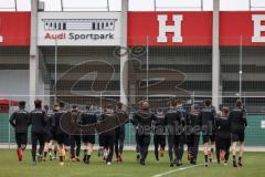 2.BL; FC Ingolstadt 04 - Trainingsstart nach Winterpause, Neuzugänge, Warmup Gruppe Lauf