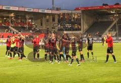 2.BL; SV Sandhausen - FC Ingolstadt 04 - Auswärtssieg, die Schanzer feiern mit den Fans Humba Tanz , Nils Roeseler (13, FCI) Christian Gebauer (22, FCI) vorne