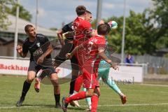 Bezirksliga - Saison 2024/25- TSV Gaimersheim - FC Fatih Ingolstadt - Nico von Swiontek Brzezinski (Nr.17 - TSV Gaimersheim) - Dardan Berisha rot FAtih - Ömer Ilgen Torwart Fatih - XXXXX - Foto: Meyer Jürgen