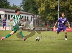Landesliga - Freundschaftsspiel - Saison 2026/27 - SV Manching - TSV Karteth-Lappersdorf - Vincent Amann (Nr.16 - SV Manching) - Fehr Marco lila Kareth - Lappersdorf  - Foto: Meyer Jürgen