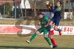 Bezirksliga OBB Nord - SV Manching - FC Schwabing München - Daniel Spies (#22 Manching) - Minich Sebastian Torwart Schwabing - Foto: Jürgen Meyer