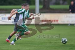 Landesliga - Saison 2025/26 - SV Manching - TSV Jetzendorf - Sebastian Graßl (Nr.10 - SV Manching) - Julius Donnert grau Jetzendorf - Foto: Meyer Jürgen