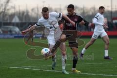 3. Liga - Saison 2023/24 - Testspiel - 1. FC Nürnberg - FC Ingolstadt 04 - Jannik Mause (Nr.7 - FCI) - Gyamerah Jan (#28 Nürnberg) - Foto: Meyer Jürgen