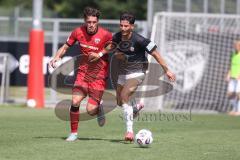* Testspiel - Saison 2025/26 - FC Ingolstadt 04 - FSV Zwickau - Gabriel Figurski Vieira (Nr.6 - FSV Zwickau) - Dennis Kaygin (Nr.10 - FC Ingolstadt 04) - Foto: Meyer Jürgen