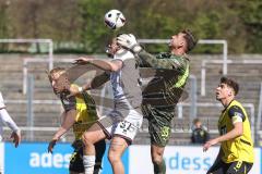 3. Liga; Borussia Dortmund II - FC Ingolstadt 04; Torchance verpasst Pascal Testroet (37, FCI) Torwart Marcel Lotka (35 BVBII)