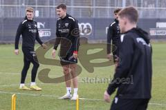 3. Liga; 1. Training nach Winterpause, 2023 FC Ingolstadt 04; Calvin Brackelmann (17, FCI) Maximilian Neuberger (38, FCI)