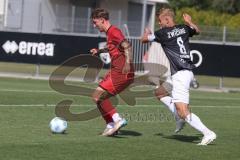 * Testspiel - Saison 2025/26 - FC Ingolstadt 04 - FSV Zwickau - Julian Kügel (Nr.29 - FC Ingolstadt 04) - Maximilian Somnitz (Nr.8 - FSV Zwickau) - Foto: Meyer Jürgen