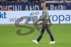 2.BL; FC Schalke 04 - FC Ingolstadt 04; Spiel ist aus, Cheftrainer André Schubert (FCI) geht vom Platz