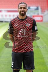 Leon Guwara (6, FCI) ; FC Ingolstadt 04;
3.Liga, Porträttermin 2023/2024
