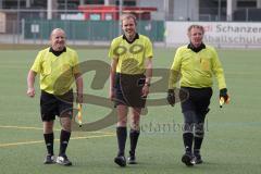 AUDI - Schanzer Amateur Cup 2023 - Finale - TSV Hohenwart - FC Mindelstetten - 5:3 -  Die Schiedsrichter verlassen das Spielfeld - Foto: Meyer Jürgen