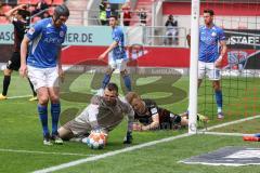 2.BL; FC Ingolstadt 04 - FC Hansa Rostock; Tor Cance für Christian Gebauer (22, FCI) Torwart Kolke Markus (1 Hansa) hält