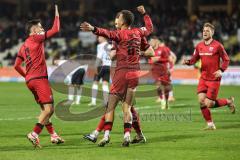 3. Liga; SSV Ulm - FC Ingolstadt 04; Tor Jubel Treffer Marcel Costly (22, FCI) trifft zum 0:3 Jasper Maljojoki (23, FCI) Emre Gül (5, FCI) Simon Lorenz (32, FCI)
