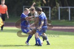 Kreisliga - Saison 2023/2024 - TSV Ober/Unterh.stadt- TSV Mümchsmünster - Maximilian Anthofer grau M.Münster - Paul Kammerbauer rechts blau Oberh.stadt - Foto: Meyer Jürgen