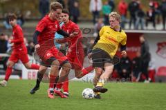 Kreisliga - Saison 2026/27 - SV Zuchering - FC Hitzhofen/Oberzell - Laurenz Klein rot Zuchering - Lennart Staib gelb Hitzhofen -  Foto: Meyer Jürgen