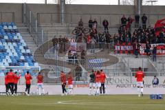 3.Liga - Saison 2022/2023 - 1. FC Saarbrücken - FC Ingolstadt 04 - Die Spieler begrüßen die Fans vor dem Spiel - Foto: Meyer Jürgen