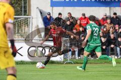 Toto-Pokal; VfB Eichstätt - FC Ingolstadt 04; Flanke Marcel Costly (22, FCI) Florian Lamprecht (Nr.23 - VfB)