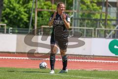 2. Frauen-Bundesliga - Saison 2021/2022 - FC Ingolstadt 04 - TSG 1899 Hoffenheim - Ebert Lisa (#10 FCI) nach einer vergebenen Torchance - Foto: Meyer Jürgen