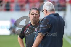 3. Liga; FC Ingolstadt 04 - Würzburger Kickers; nach dem Spiel Gespräch Rigo Hof, Scouting (FCI) Vorsitzender des Vorstandes Peter Jackwerth (FCI)