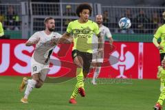 DFB Pokal; Borussia Dortmund - FC Ingolstadt 04; Witsel Axel (28 BVB) Marc Stendera (10, FCI)