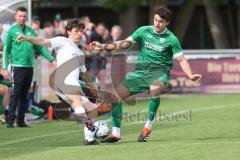 Bezirksliga - Saison 2024/25 - FC Gerolfing - SV Waldeck-München - Niklas Nissl  (Nr.10 - FC Gerolfing) - Philip Schemat weiss Waldeck - Foto: Meyer Jürgen