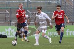 3. Liga - SpVgg Unterhaching - FC Ingolstadt 04 - Dennis Eckert Ayensa (7, FCI) Fuchs Alexander (35 SpVgg)