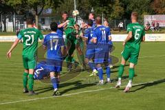 Bezirksliga Oberbayern Nord - SV Manching - SV Nord Lerchenau - Nicolas Henning (#3 Manching) beim Kopfball - Foto: Jürgen Meyer