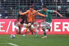 3. Liga; VfB Lübeck - FC Ingolstadt 04; Jannik Mause (7, FCI) Zweikampf Kampf um den Ball Hauptmann Marius ( VfB)