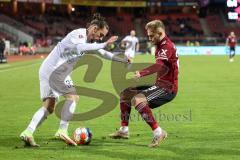 2.BL; 1. FC Nürnberg - FC Ingolstadt 04; Zweikampf Kampf um den Ball Valmir Sulejmani (33, FCI) Handwerker Tim (29 , 1.FCN)