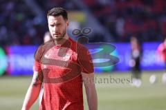 3. Liga; SSV Jahn Regensburg - FC Ingolstadt 04; vor dem Spiel Ryan Malone (16, FCI)