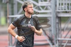 Toto-Pokal; SV Wacker Burghausen - FC Ingolstadt 04; vor dem Spiel Linus Rosenlöcher (19, FCI)