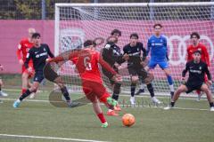 A-Junioren - Bundesliga Süd Fc Ingolstadt 04 - SC Freiburg -  Hoti Valentin (Nr.6 - FC Ingolstadt A-Jugend) - Foto: Meyer Jürgen