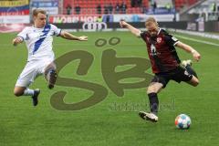 2.BL; FC Ingolstadt 04 - Karlsruher SC; Maximilian Beister (11, FCI) Flanke