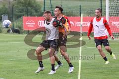 3. Liga; FC Ingolstadt 04 - Trainingslager Südtirol, Zweikampf Kampf um den Ball Max Dittgen (10, FCI) Dominik Franke (3 FCI) Valmir Sulejmani (7, FCI)