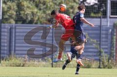 A - Junioren Bundesliga -  Saison 2023/2024 - FC Ingolstadt 04 - FSV Mainz 05 - Jason Amann #5  Mainz - Ognjen Drakulic rot FCI - Foto: Meyer Jürgen