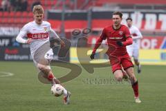 3. Liga - Saison 2025/26 - FC Ingolstadt 04 - VFB Stuttgart II - Maximilian Herwerth (Nr.4 - VFB Stuttgart II) - Julian Kügel (Nr.29 - FCI) - Foto: Meyer Jürgen