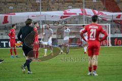 3. Liga - FSV Zwickau - FC Ingolstadt 04 - Spiel ist aus, 0:2 Sieg für Ingolstadt, Björn Paulsen (4, FCI) Jonatan Kotzke (25 FCI) Schikora Marco (21 Zwickau) enttäuscht