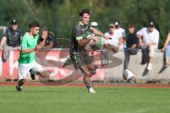 Bezirksliga - Saison 2025/26 - FC Fatih Ingolstadt - FC Gerolfing - Aaron Toski grün Fatih - David Simm (Nr.7 - FC Gerolfing) - Foto: Meyer Jürgen