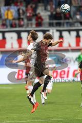 3. Liga; FC Ingolstadt 04 - SV Waldhof Mannheim; Zweikampf Kampf um den Ball Moritz Seiffert (23, FCI) Klünter Lukas (24 SVWM)