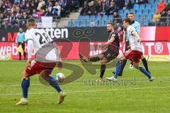 2.BL; Hamburger SV - FC Ingolstadt 04; Marc Stendera (10, FCI) Meffert Jonas (23 HSV) Muheim Miro (28 HSV)