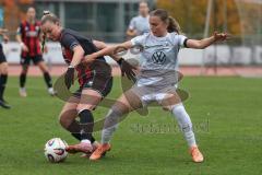 2. Frauen Bundesliga - Saison 2025/26- FC Ingolstadt 04 - VFL Wolfsburg - Jenny Beyer (Nr.8 - FC Ingolstadt Frauen I) - Maja Zielinska weiss Wolfsburg - Foto: Meyer Jürgen
