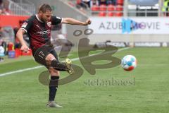 2. Fußball-Liga - Saison 2021/2022 - FC Ingolstadt 04 - Hamburger SV - Michael Heinloth (#17 FCI) - Foto: Meyer Jürgen