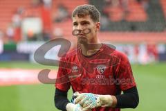 3. Liga; FC Ingolstadt 04 - Erzgebirge Aue; Profi Debüt Torwart David Klein (47, FCI) vor dem Spiel